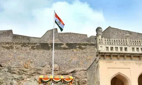 TS : పంద్రాగస్టు వేడుకలకు ముస్తాబైన గోల్కొండ