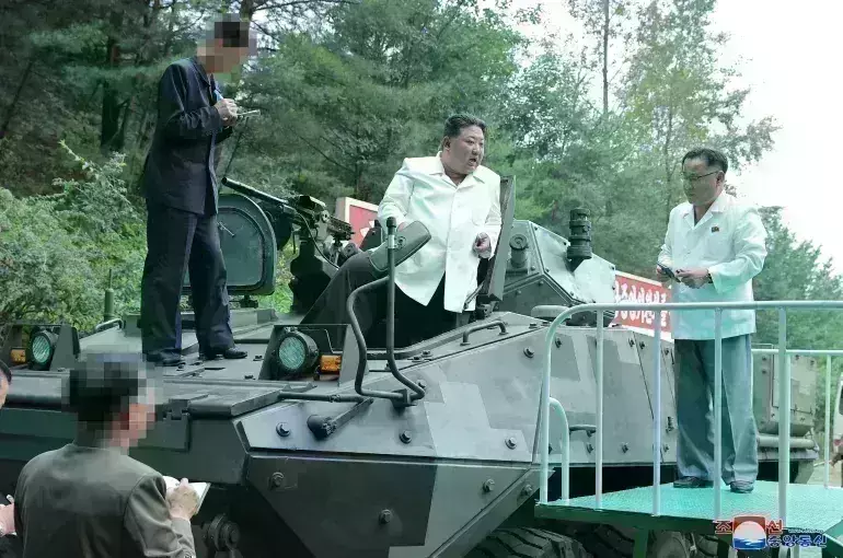 North koria: ఆయుధాల ఉత్పత్తి పెంచండి