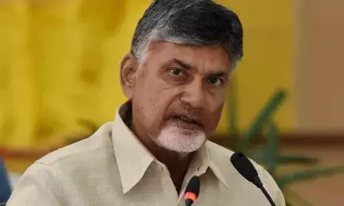 గద్దర్‌ కుటుంబ సభ్యులకు చంద్రబాబు పరామర్శ