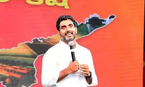 మంగళగిరిలో ఖాళీ అవుతున్న వైసీపీ