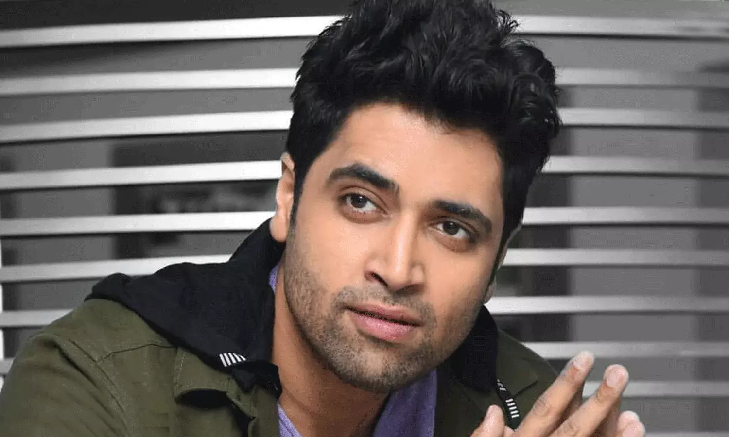 తన చిన్ననాటి ఐ-డే వేడుకలను గుర్తు చేసుకున్న అడవి శేష్.. తన చిన్ననాటి ఐ-డే వేడుకలను గుర్తు చేసుకున్న అడవి శేష్..