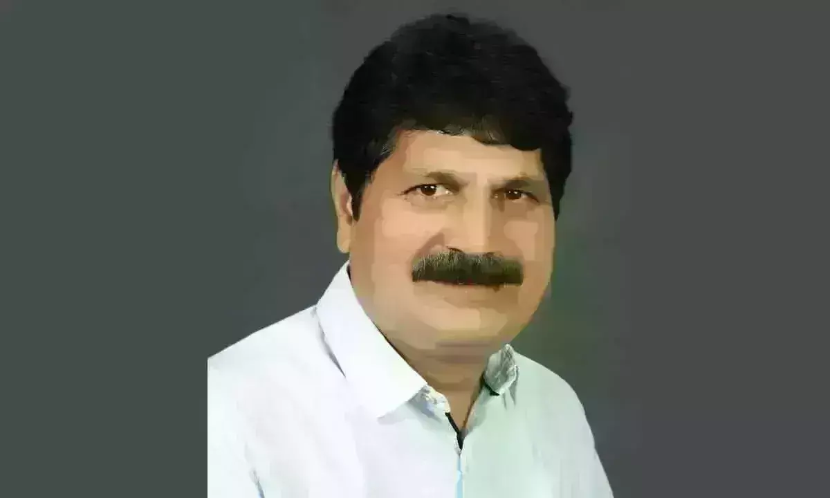 ఖమ్మంలో పొంగులేటి శ్రీనివాస్ రెడ్డికి బిగ్ షాక్ ఖమ్మంలో పొంగులేటి శ్రీనివాస్ రెడ్డికి బిగ్ షాక్
