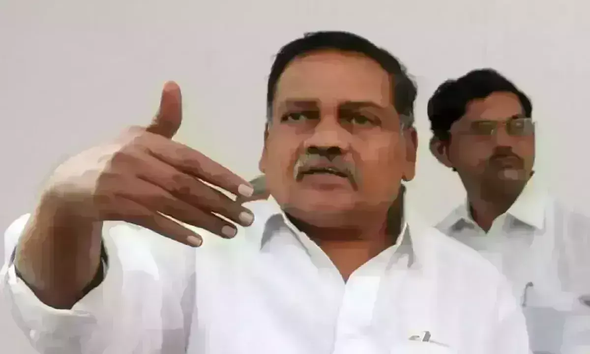 సింహాద్రి రమేష్పై మండలి బుద్ధప్రసాద్ ఫైర్ సింహాద్రి రమేష్పై మండలి బుద్ధప్రసాద్ ఫైర్