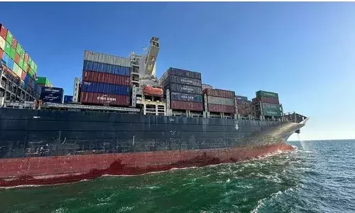 RUSSIA-UKRAINE: రష్యా భీకర దాడులు... పంతం నెగ్గించుకున్న ఉక్రెయిన్ RUSSIA-UKRAINE: రష్యా భీకర దాడులు... పంతం నెగ్గించుకున్న ఉక్రెయిన్