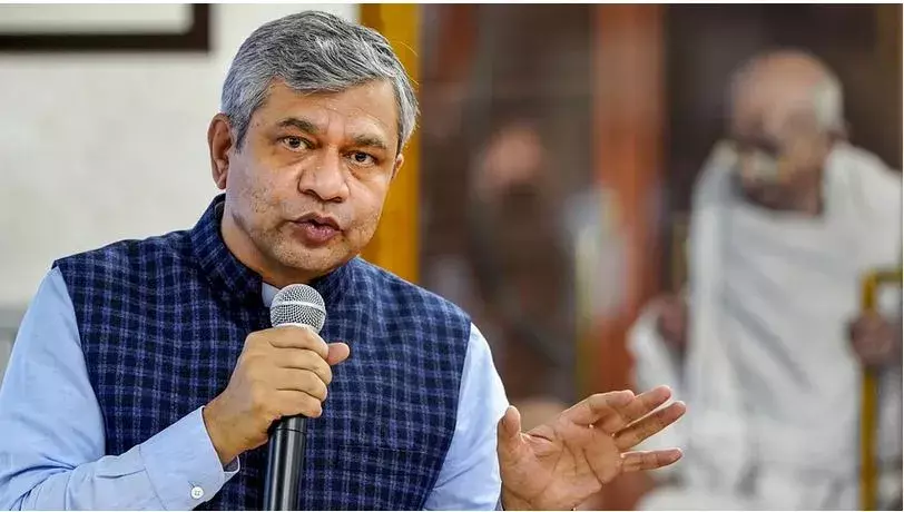 SIM Card Rule: సిమ్కార్డు డీలర్స్కు పోలీస్ వెరిఫికేషన్ SIM Card Rule: సిమ్కార్డు డీలర్స్కు పోలీస్ వెరిఫికేషన్