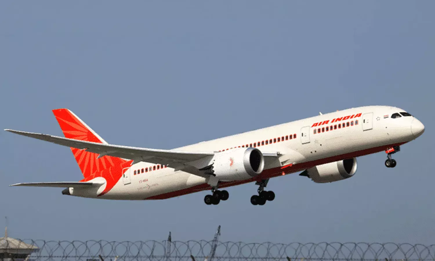 ఎయిర్ ఇండియా బంపరాఫర్.. రూ.2 వేల లోపు బెంగళూరుకు.. ఎయిర్ ఇండియా బంపరాఫర్.. రూ.2 వేల లోపు బెంగళూరుకు..