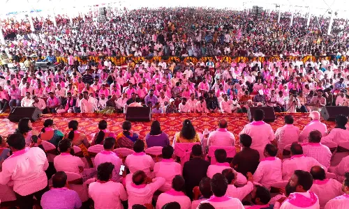 ఫస్ట్‌ లిస్ట్‌ రిలీజ్‌కు ముందే బీఆర్‌ఎస్‌లో ప్రకంపనలు