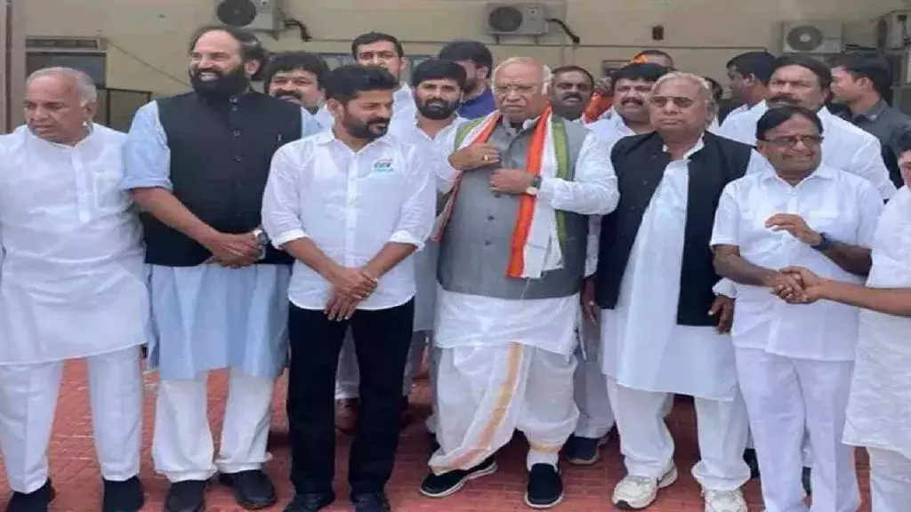 మల్లికార్జున ఖర్గేతో టీపీసీసీ నేతల సమావేశం