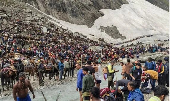 9 రోజుల ముందే అమర్నాథ్ యాత్ర ముగింపు 9 రోజుల ముందే అమర్నాథ్ యాత్ర ముగింపు