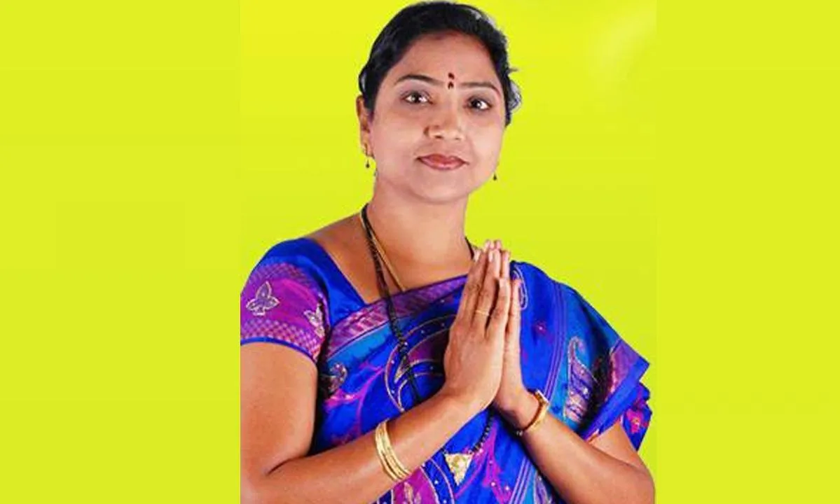 ఖానాపూర్ ఎమ్మెల్యే బరిలో ఉంటా- రేఖానాయక్ ఖానాపూర్ ఎమ్మెల్యే బరిలో ఉంటా- రేఖానాయక్