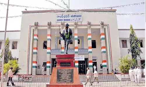 గాంధీభవన్‌కు దరఖాస్తుల వెల్లువ