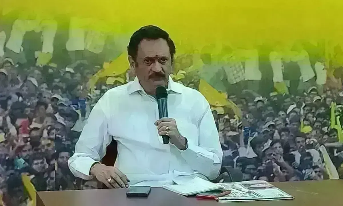 వైసీపీపై మాజీ మంత్రి బండారు సంచలన వ్యాఖ్యలు వైసీపీపై మాజీ మంత్రి బండారు సంచలన వ్యాఖ్యలు