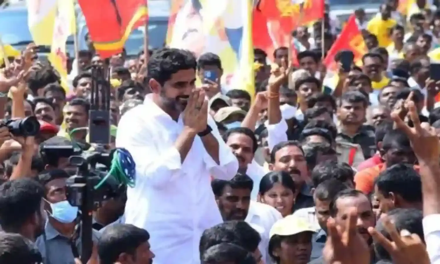 నూజివీడు నియోజకవర్గంలో లోకేష్ పాదయాత్ర నూజివీడు నియోజకవర్గంలో లోకేష్ పాదయాత్ర