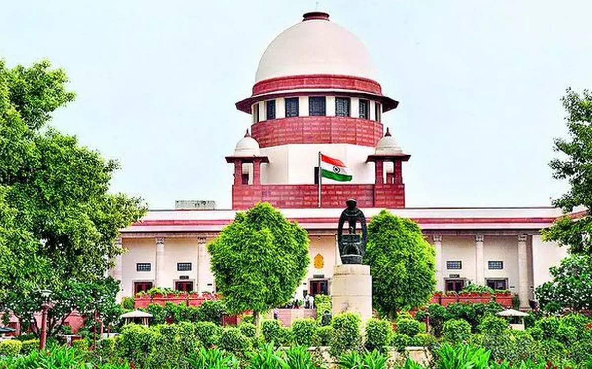 Supreme Court : చార్జిషీట్ ఇంగ్లిష్లో ఉండొచ్చు Supreme Court : చార్జిషీట్ ఇంగ్లిష్లో ఉండొచ్చు