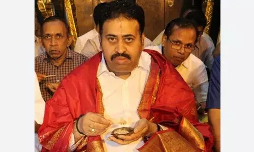 నాలుగోసారి టీటీడీ బోర్డు మెంబర్గా కృష్ణమూర్తి వైద్యనాథన్ నాలుగోసారి టీటీడీ బోర్డు మెంబర్గా కృష్ణమూర్తి వైద్యనాథన్