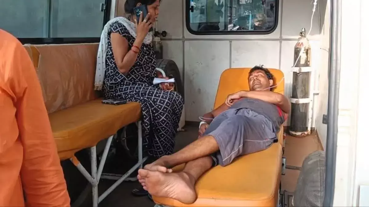 Youtube treatment : కడుపులో బాలేదని కర్పూరం మింగాడు.. చివరికి