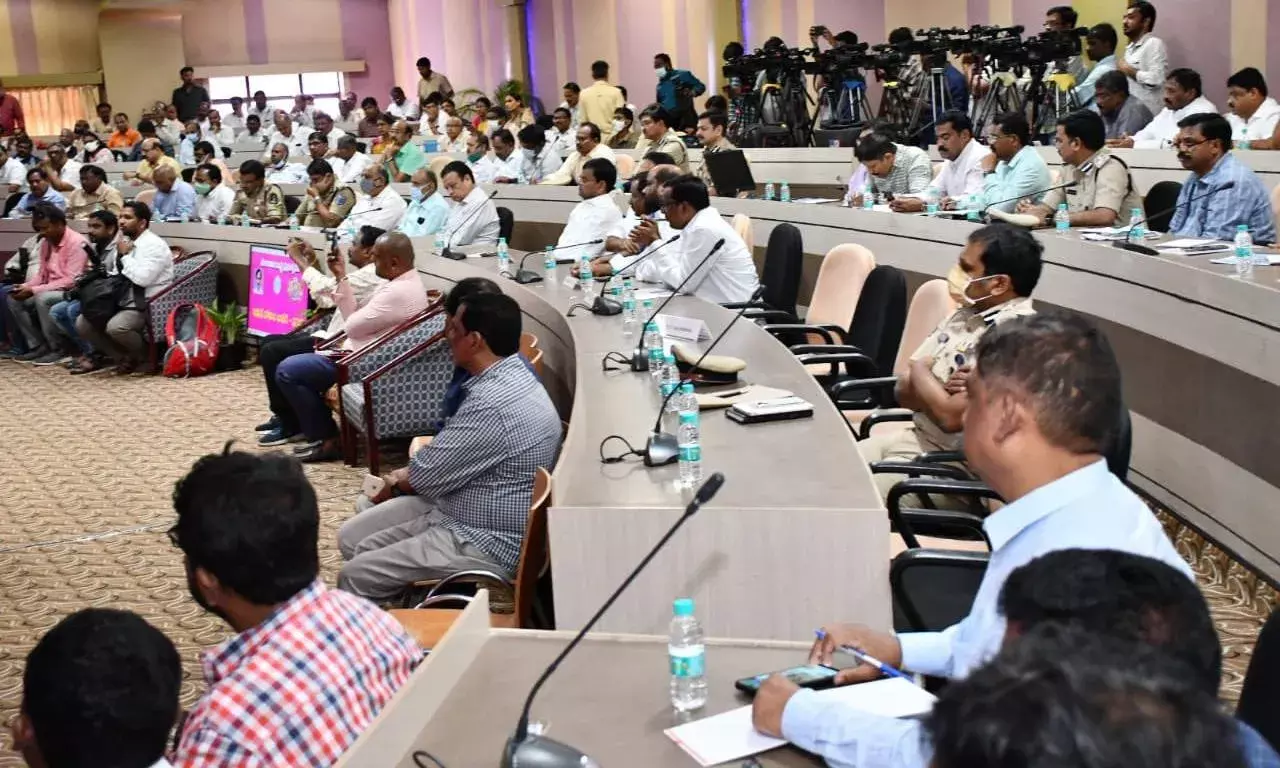 Hyderabad: గణేష్ ఉత్సవాలపై MCHRDలో ఉన్నత స్థాయి సమీక్ష