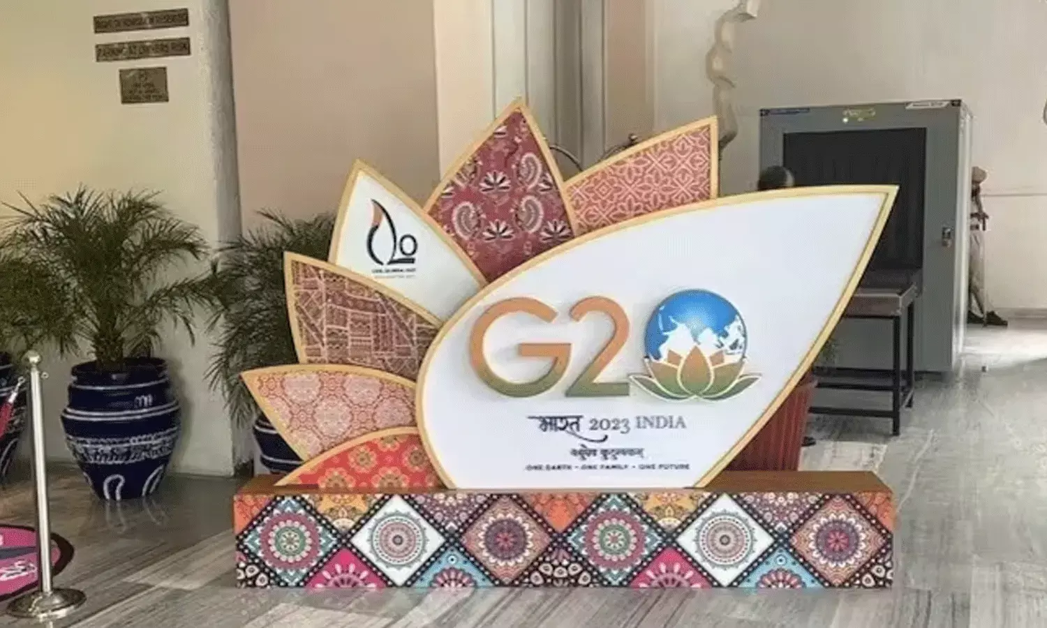 G20 సదస్సుకు భారీ ఏర్పాట్లు.. అమెరికా అధ్యక్షుడి కోసం 400 రూములు బుకింగ్.. . G20 సదస్సుకు భారీ ఏర్పాట్లు.. అమెరికా అధ్యక్షుడి కోసం 400 రూములు బుకింగ్.. .