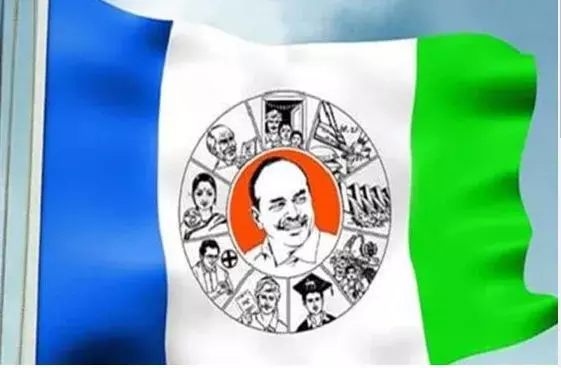 దళితుడిని పక్కా స్కెచ్ వేసి హత్య చేసిన వైసీపీ నేత దళితుడిని పక్కా స్కెచ్ వేసి హత్య చేసిన వైసీపీ నేత