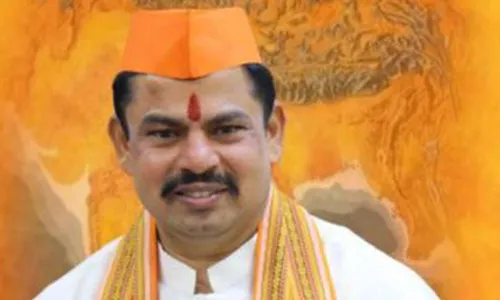 BJP: ఎమ్మెల్యే రాజా సింగ్ సంచలన వ్యాఖ్యలు BJP: ఎమ్మెల్యే రాజా సింగ్ సంచలన వ్యాఖ్యలు