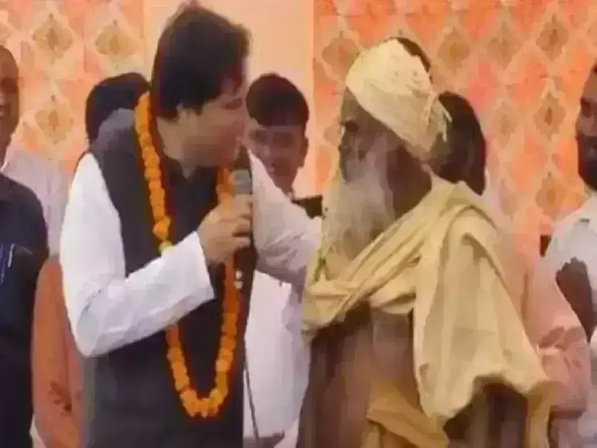 Varun Gandhi: సాధువులు ఎప్పుడైనా సీఎం కావచ్చు..! Varun Gandhi: సాధువులు ఎప్పుడైనా సీఎం కావచ్చు..!