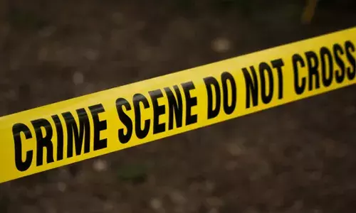 Crime: జగిత్యాలలో కలకలం.. అక్క అనుమానాస్పద మృతి... చెల్లి అదృశ్యం Crime: జగిత్యాలలో కలకలం.. అక్క అనుమానాస్పద మృతి... చెల్లి అదృశ్యం