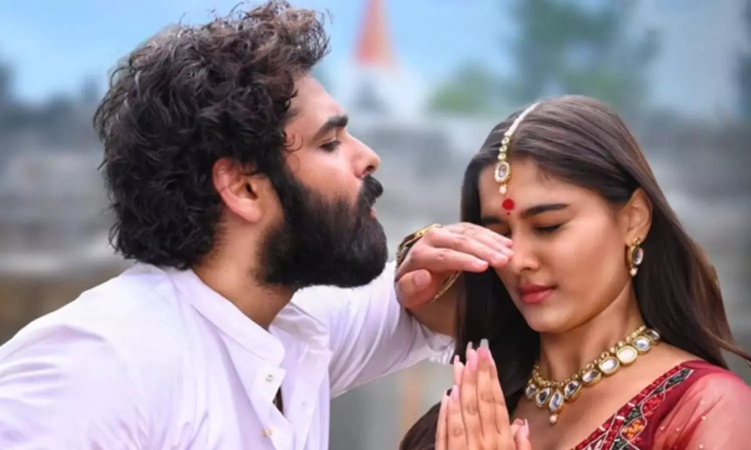 Dummare Dumma Lyrical : ఫ్యామిలీ సాంగ్ తో వచ్చిన రామ్, శ్రీలీల