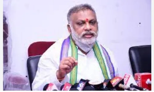 Kurnool Mayor: జై జగన్ అంటేనే నిధులిస్తామమన్న మేయర్  బీవై రామయ్య Kurnool Mayor: జై జగన్ అంటేనే నిధులిస్తామమన్న మేయర్  బీవై రామయ్య
