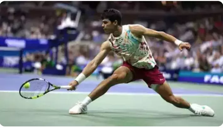 US OPEN: అల్కరాజ్‌, కరోలినా ముచోవా ముందంజ