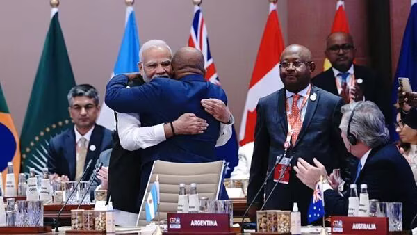 G-20: ఆఫ్రికన్ యూనియన్కు జీ20లో శాశ్వత సభ్యత్వం G-20: ఆఫ్రికన్ యూనియన్కు జీ20లో శాశ్వత సభ్యత్వం