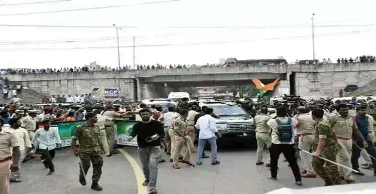 Babu Arrest: అరెస్ట్ పై  భగ్గుమన్న  కార్యకర్తలు, అభిమానులు