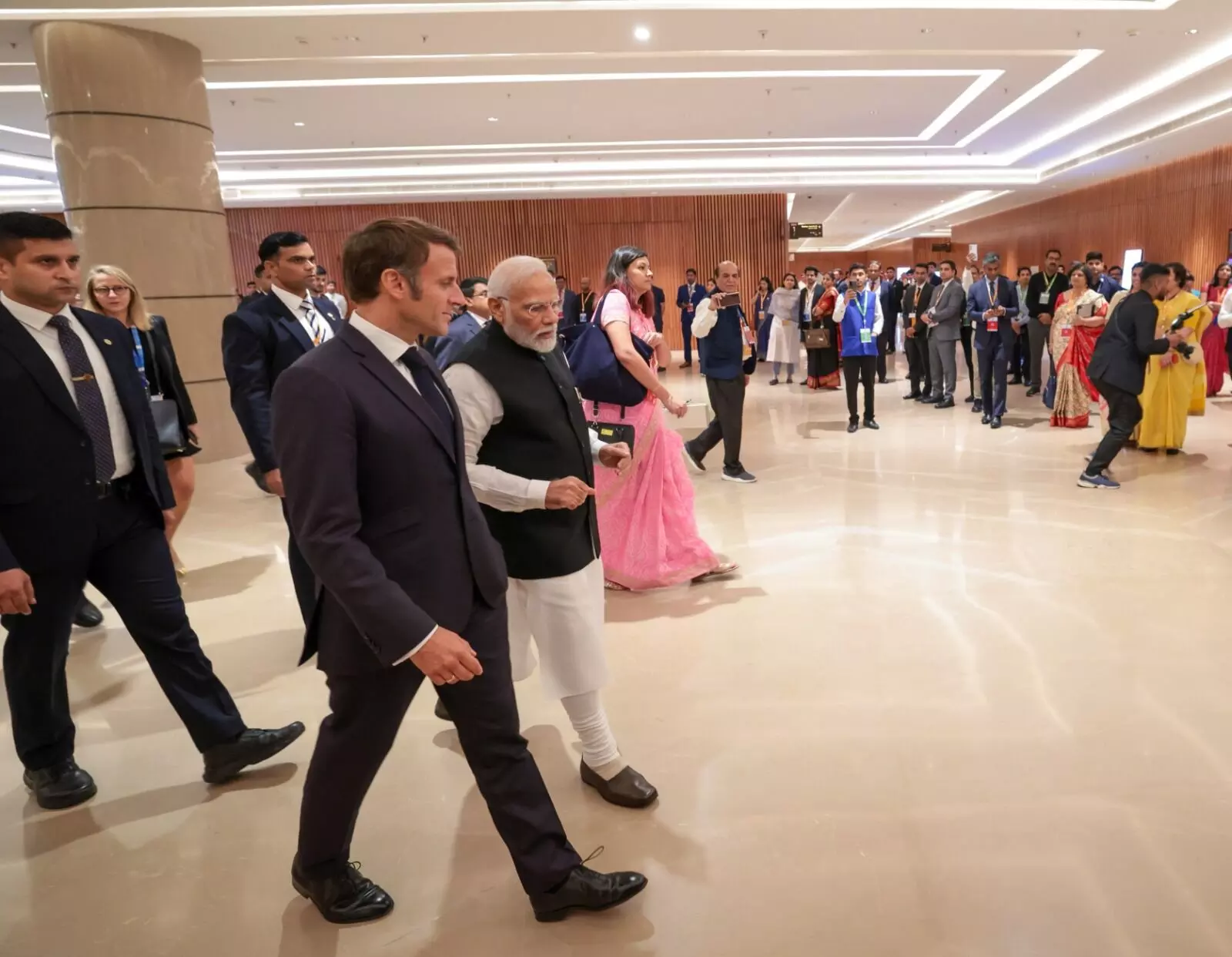 Emmanuel Macron: రష్యా ఏకాకి అని జీ20 తేల్చింది Emmanuel Macron: రష్యా ఏకాకి అని జీ20 తేల్చింది