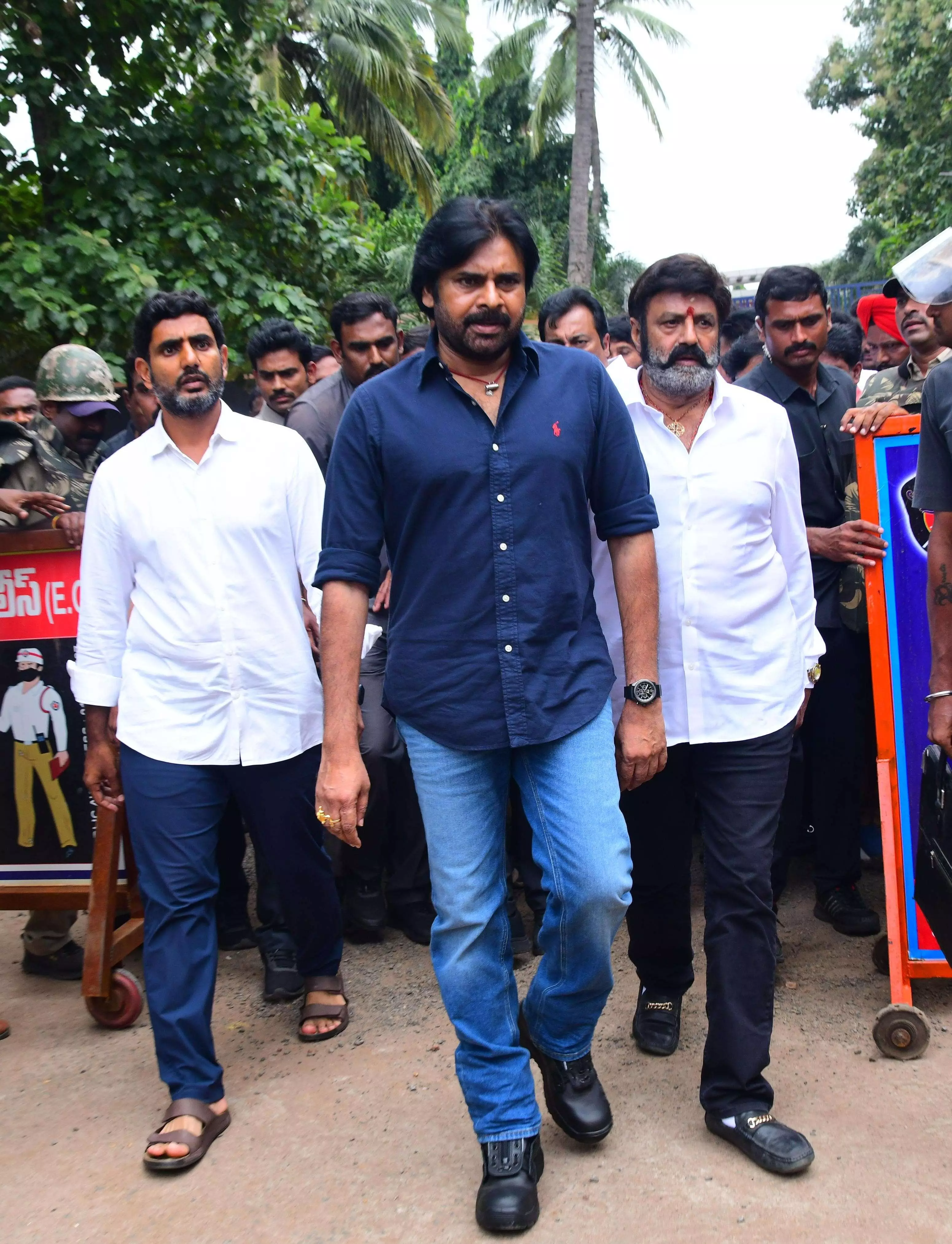 PAWAN: టీడీపీతో కలిసే ఎన్నికలకు: పవన్కల్యాణ్ PAWAN: టీడీపీతో కలిసే ఎన్నికలకు: పవన్కల్యాణ్