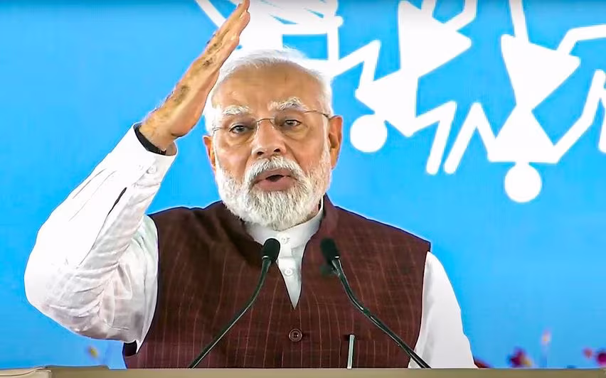 PM Modi : సనాతన ధర్మ నాశనమే కూటమి పన్నాగం PM Modi : సనాతన ధర్మ నాశనమే కూటమి పన్నాగం