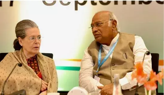 CWC MEET: సార్వత్రికంపై సమాలోచనలు CWC MEET: సార్వత్రికంపై సమాలోచనలు