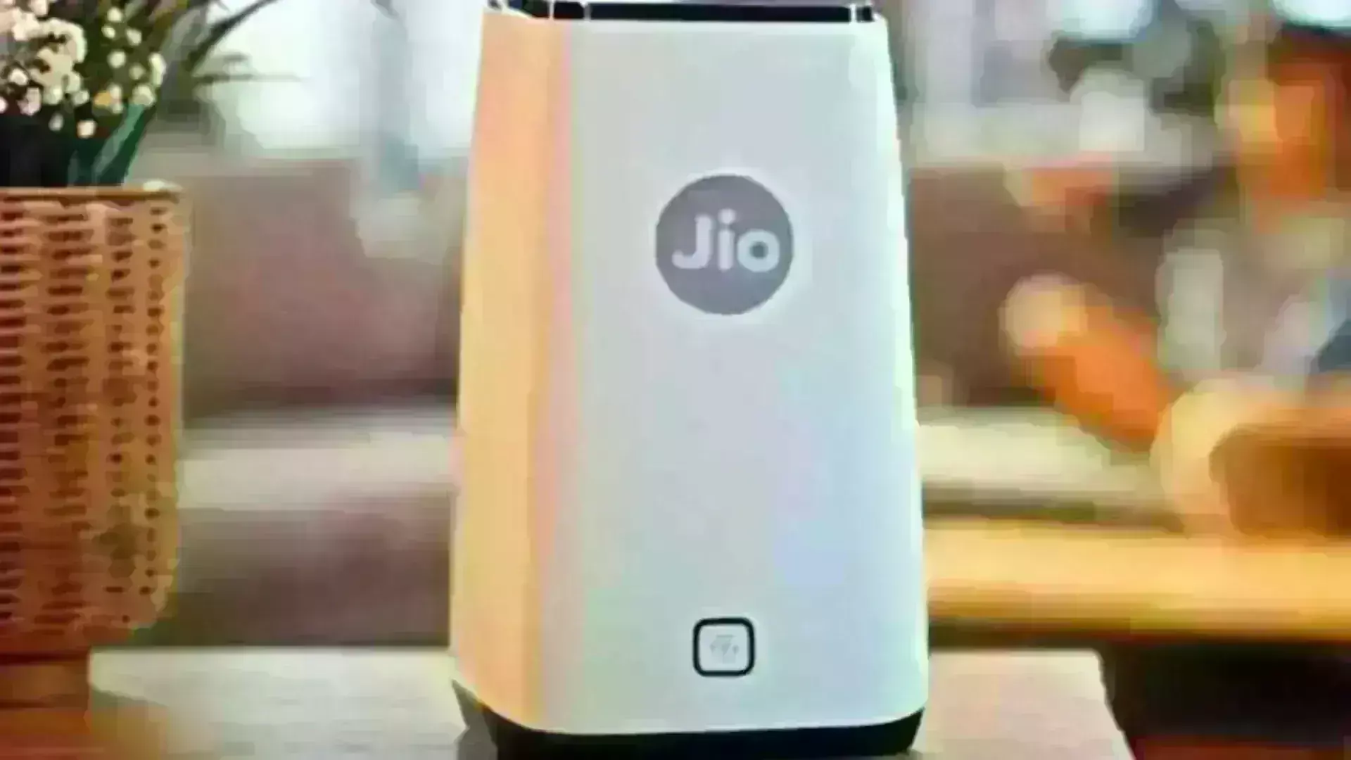 Jio AirFiber : ఇండియాలో ప్రారంభమైన జియో ఎయిర్ ఫైబర్ సేవలు Jio AirFiber : ఇండియాలో ప్రారంభమైన జియో ఎయిర్ ఫైబర్ సేవలు