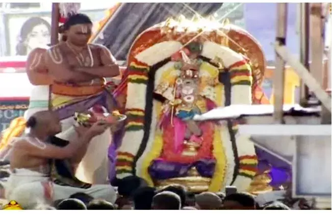 TIRUMALA: అంగరంగ వైభవంగా శ్రీవారి బ్రహ్మోత్సవాలు TIRUMALA: అంగరంగ వైభవంగా శ్రీవారి బ్రహ్మోత్సవాలు