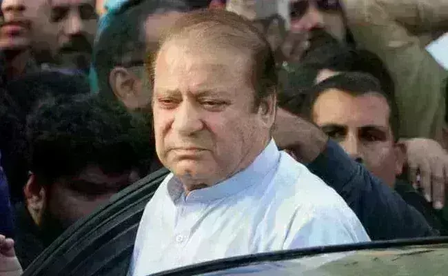 Nawaz Sharif: పాకిస్థాన్ ప్రపంచదేశాల ముందు అడుక్కుతింటోంది Nawaz Sharif: పాకిస్థాన్ ప్రపంచదేశాల ముందు అడుక్కుతింటోంది