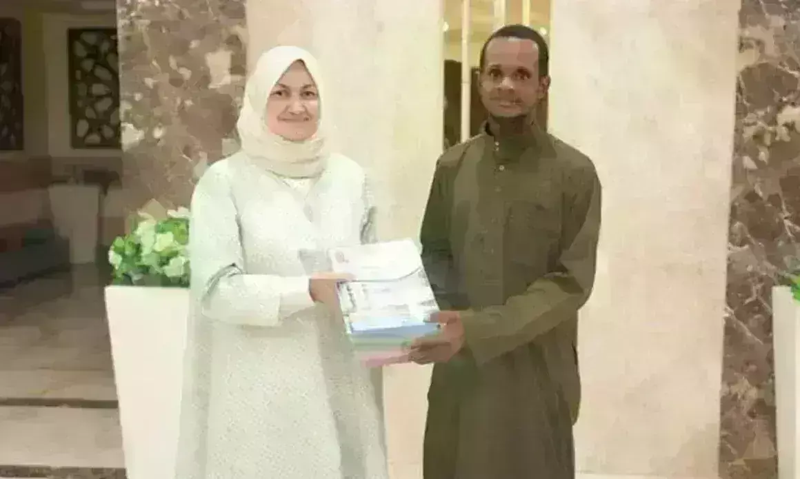 Dream University : డ్రీమ్ యూనివర్శిటీలో చదువుకోవాలని 4వేల కి.మీ. సైకిల్ తొక్కాడు