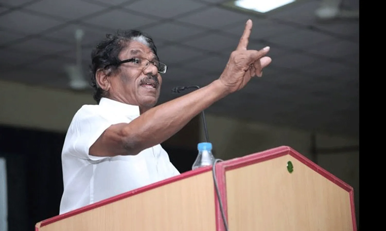 మీడియా అత్యుత్సాహం.. కోలీవుడ్ ఇండస్ట్రీ సీరియస్ యాక్షన్ మీడియా అత్యుత్సాహం.. కోలీవుడ్ ఇండస్ట్రీ సీరియస్ యాక్షన్