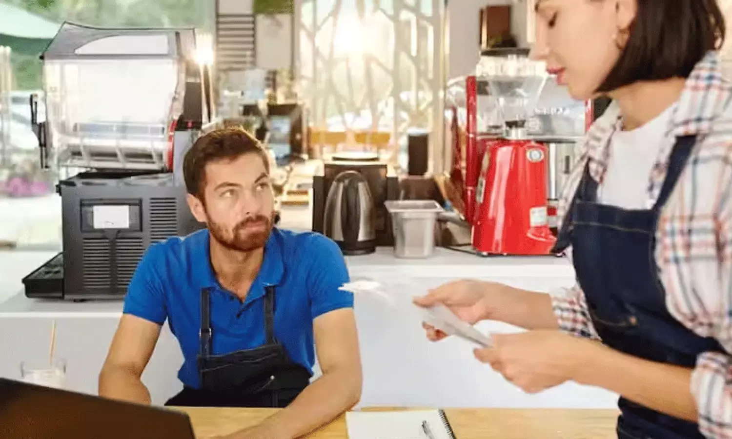 దుకాణదారులకు మీ మొబైల్ నెంబర్ ఇస్తున్నారా: కేంద్రం సలహా