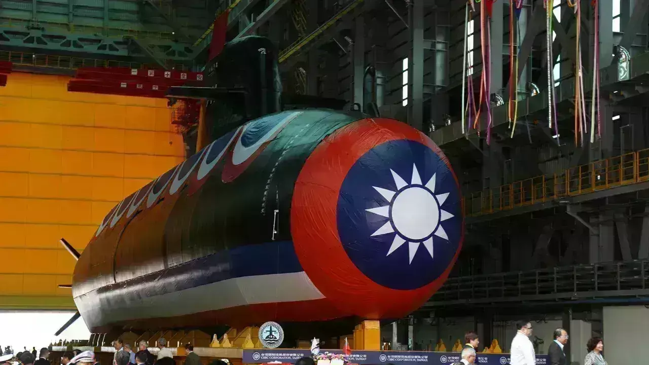 Taiwan: స్వదేశీ జలాంతర్గామిని తయారుచేసిన తైవాన్‌