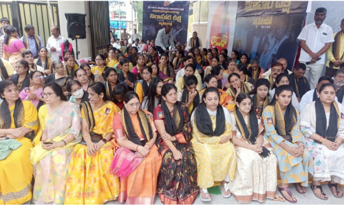 TDP PROTESTS: ఎన్టీఆర్‌ కుటుంబ సభ్యుల దీక్ష