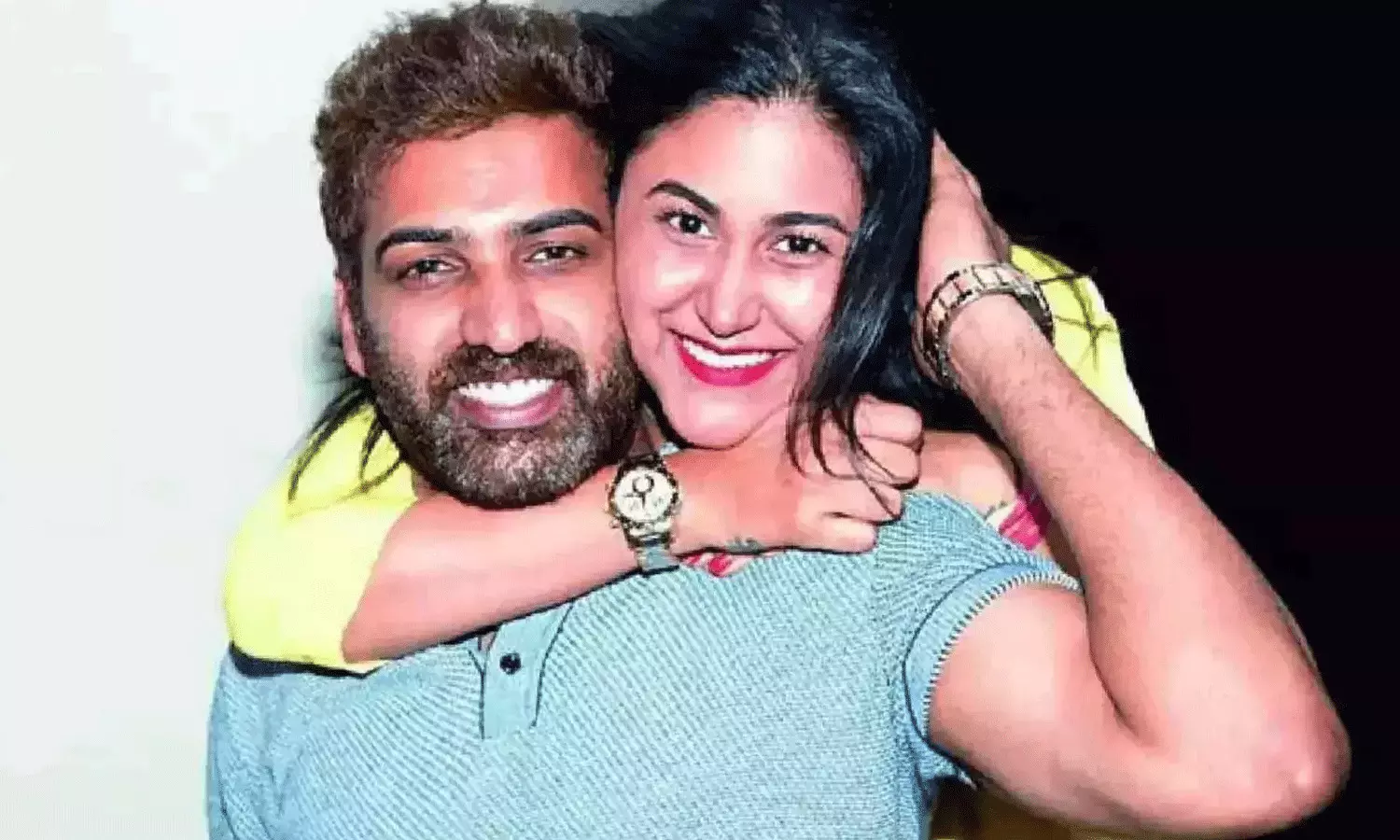 చంద్రబాబు అరెస్టును నిరసిస్తూ కుటుంబసభ్యుల నిరాహార దీక్ష.. తారకరత్న భార్య ఎమోషన్ చంద్రబాబు అరెస్టును నిరసిస్తూ కుటుంబసభ్యుల నిరాహార దీక్ష.. తారకరత్న భార్య ఎమోషన్