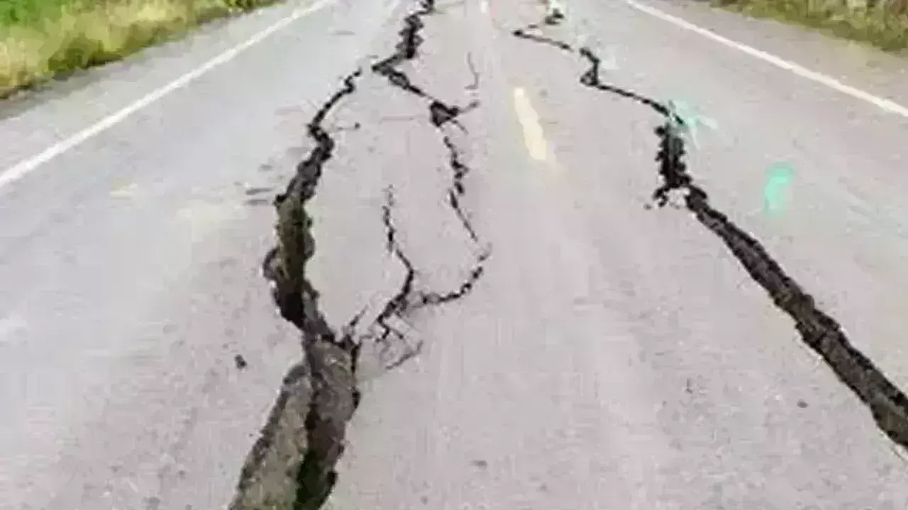 Earthquake: ఈశాన్య రాష్ట్రాలను వణికించిన భూకంపాలు Earthquake: ఈశాన్య రాష్ట్రాలను వణికించిన భూకంపాలు