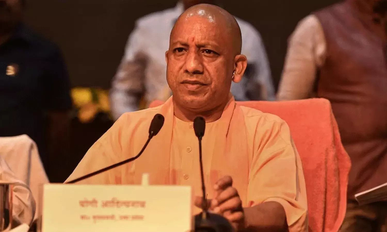 సనాతన ధర్మం కేవలం మతం మాత్రమే: యూపీ సీఎం యోగి ఆదిత్యనాథ్ సనాతన ధర్మం కేవలం మతం మాత్రమే: యూపీ సీఎం యోగి ఆదిత్యనాథ్