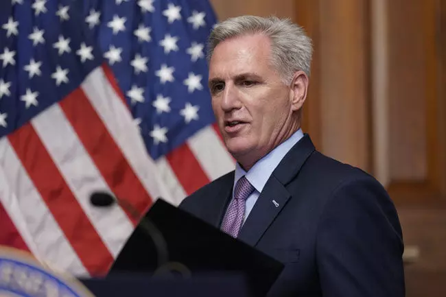US Speaker: చరిత్రలో తొలిసారి స్పీకర్కు ఉద్వాసన US Speaker: చరిత్రలో తొలిసారి స్పీకర్కు ఉద్వాసన