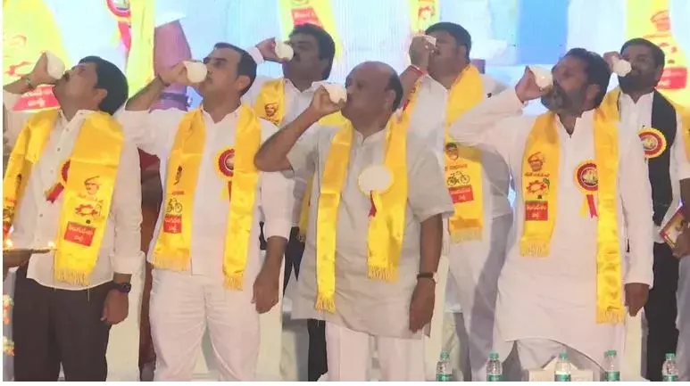 PROTEST: బెంగళూరులో సమర శంఖారావం