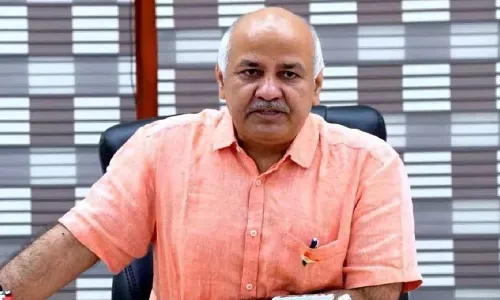 Supreme Court: సిసోడియాను  జైల్లో ఉంచలేం. Supreme Court: సిసోడియాను  జైల్లో ఉంచలేం.