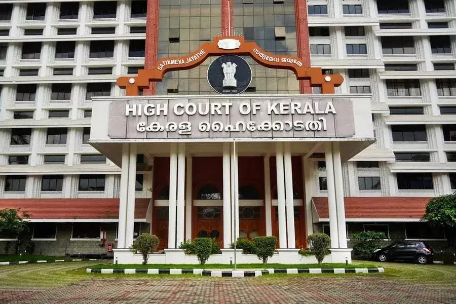 Kerala High Court:  మహిళలు తమ అమ్మ, అత్తమ్మకు బానిసలు కారు Kerala High Court:  మహిళలు తమ అమ్మ, అత్తమ్మకు బానిసలు కారు